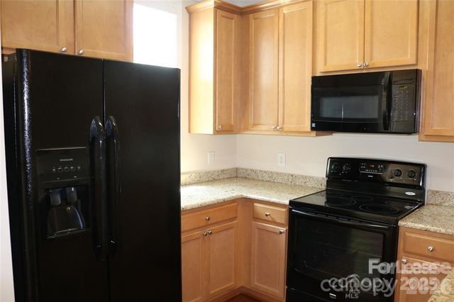 9806 Longstone Lane, Charlotte, NC 28277
