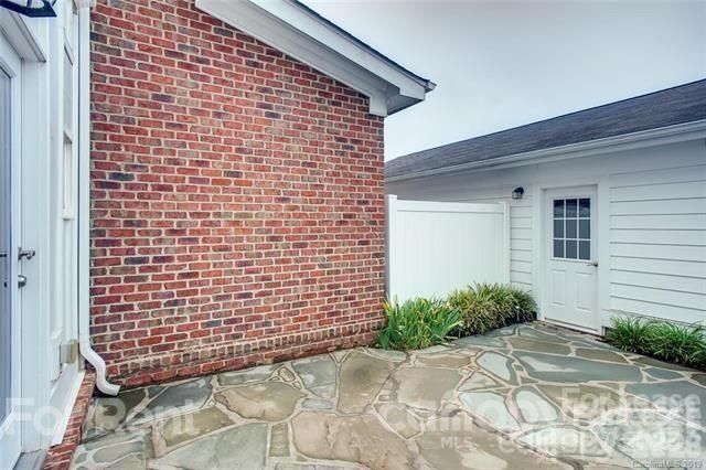 9806 Longstone Lane, Charlotte, NC 28277