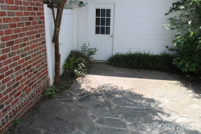 9806 Longstone Lane, Charlotte, NC 28277