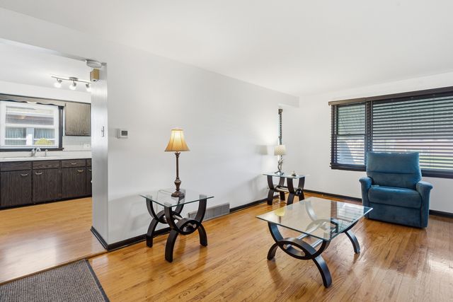 14114 S Saginaw Avenue, Burnham, IL 60633