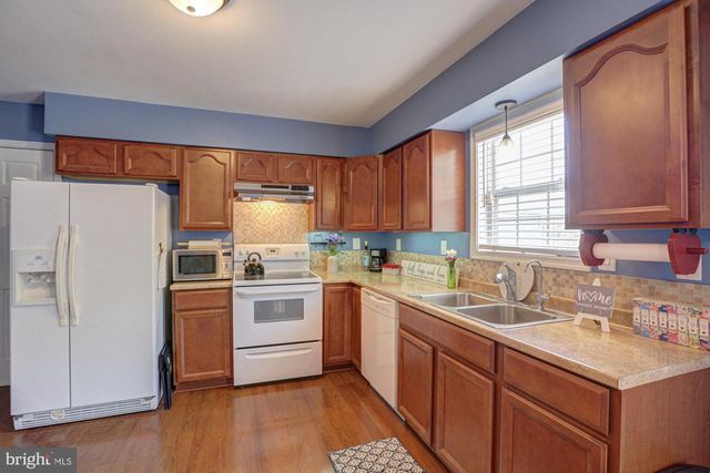 10228 BAYSIDE DR, Dover, DE 19901