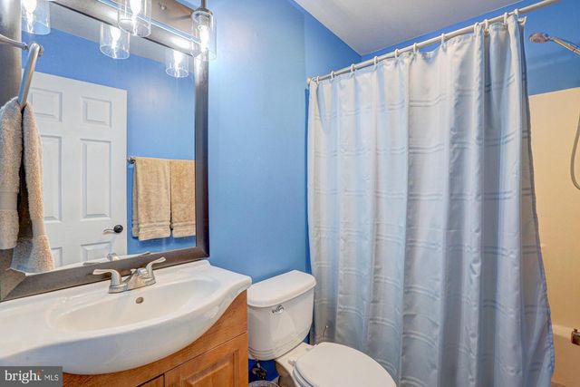 10228 BAYSIDE DR, Dover, DE 19901