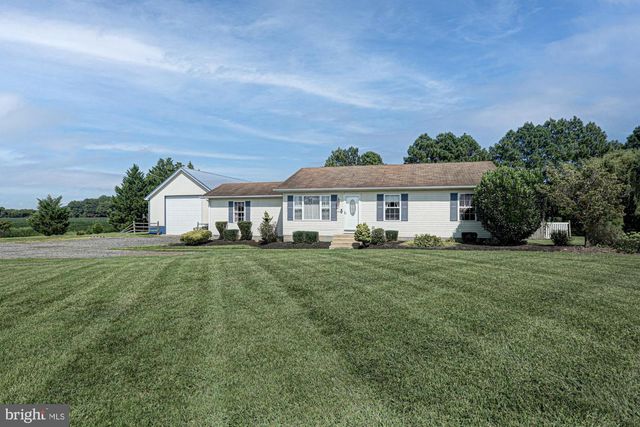 10228 BAYSIDE DR, Dover, DE 19901