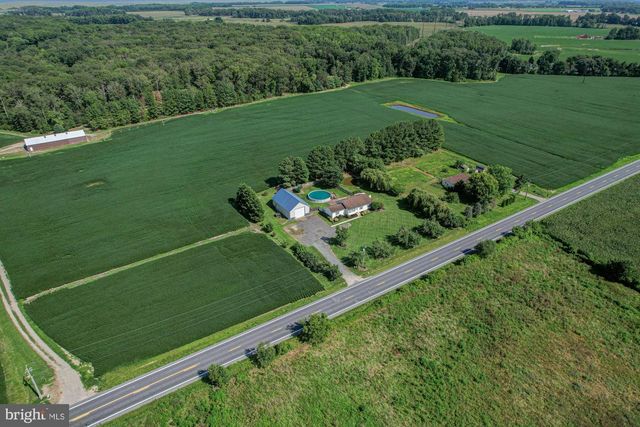 10228 BAYSIDE DR, Dover, DE 19901