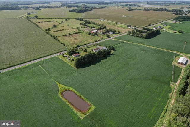 10228 BAYSIDE DR, Dover, DE 19901