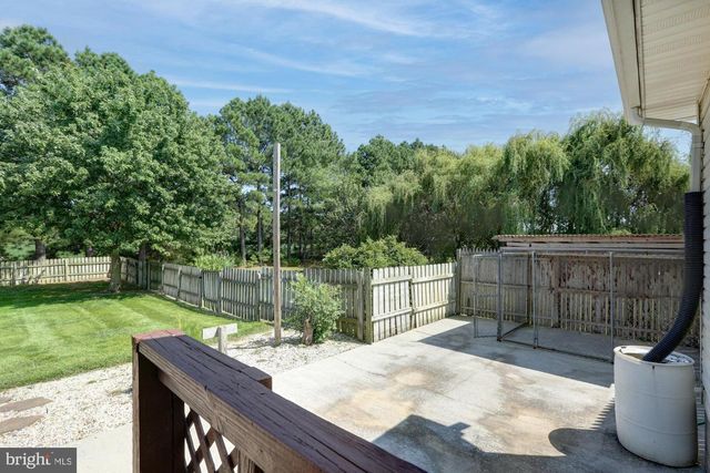 10228 BAYSIDE DR, Dover, DE 19901