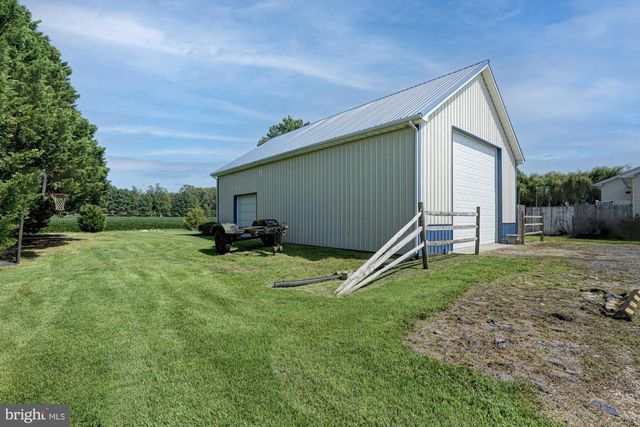 10228 BAYSIDE DR, Dover, DE 19901