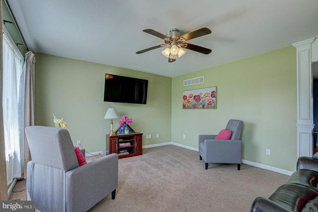 10228 BAYSIDE DR, Dover, DE 19901