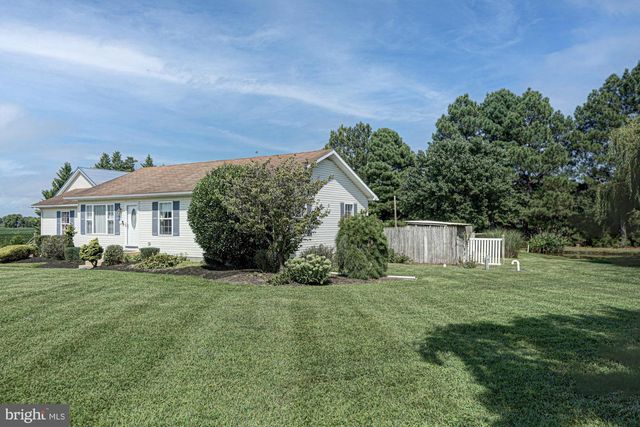 10228 BAYSIDE DR, Dover, DE 19901