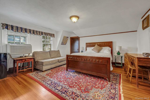 45 Wilmot Road, New Rochelle, NY 10804