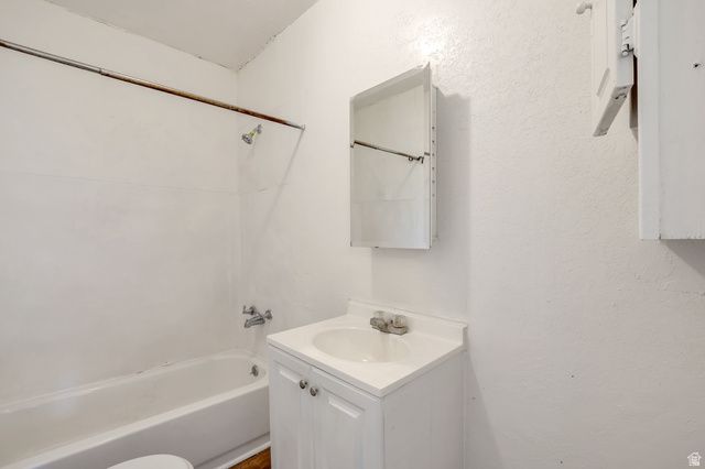 568 W CAPITOL ST, Ogden, UT 84401