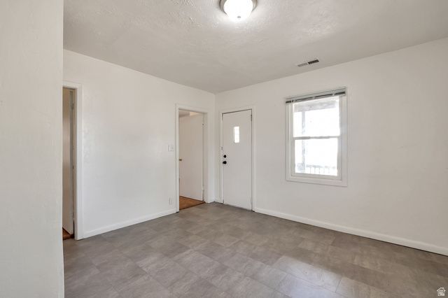 568 W CAPITOL ST, Ogden, UT 84401