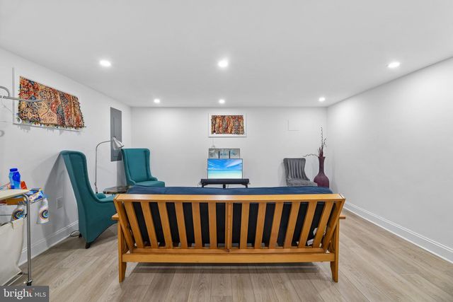 2364 13TH PL NE, Washington, DC 20018