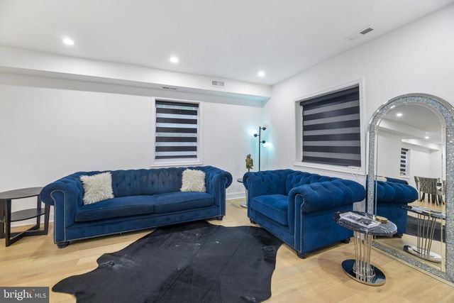 2364 13TH PL NE, Washington, DC 20018