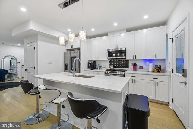 2364 13TH PL NE, Washington, DC 20018
