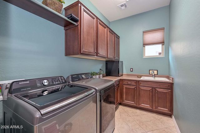 12970 W Lone Tree Trail, Peoria, AZ 85383