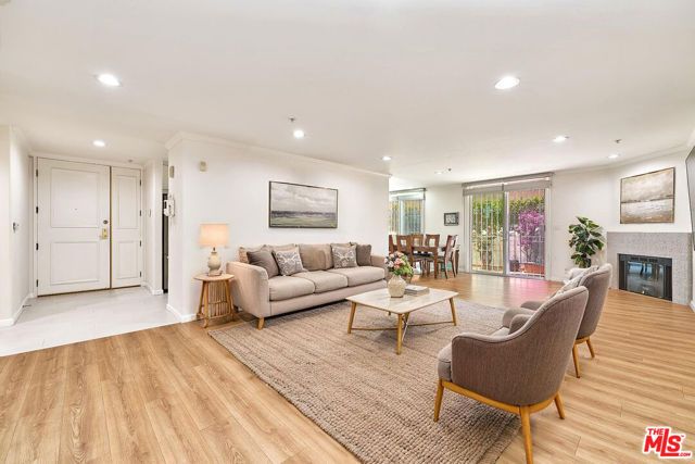 739 Lorraine Boulevard 103, Los Angeles, CA 90005