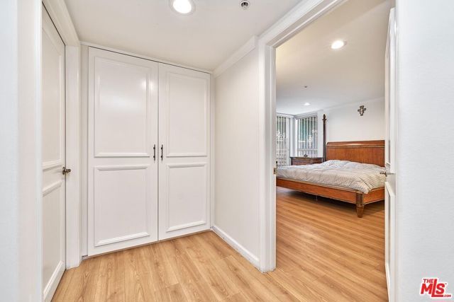 739 Lorraine Boulevard 103, Los Angeles, CA 90005