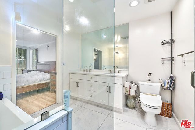739 Lorraine Boulevard 103, Los Angeles, CA 90005