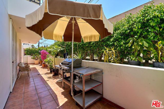 739 Lorraine Boulevard 103, Los Angeles, CA 90005