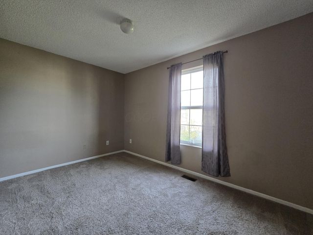 5690 Kilbury Lane, 120, Hilliard, OH 43026