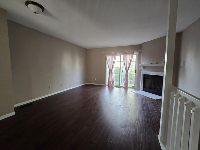 5690 Kilbury Lane, 120, Hilliard, OH 43026