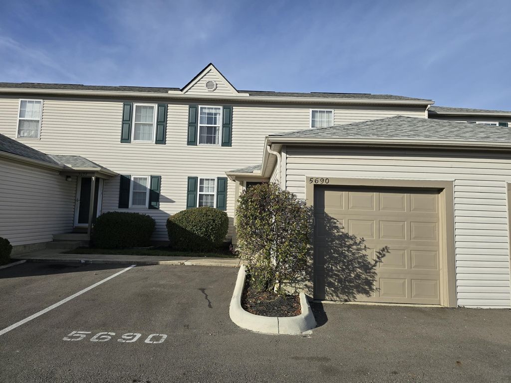 5690 Kilbury Lane, 120, Hilliard, OH 43026