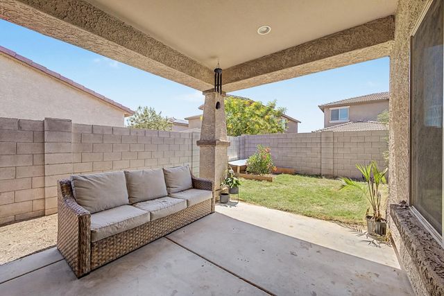 16719 W Rowel Road, Surprise, AZ 85387