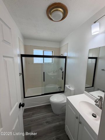 5414 Bungalow Dr, Louisville, KY 40258