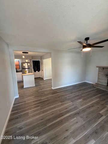 5414 Bungalow Dr, Louisville, KY 40258