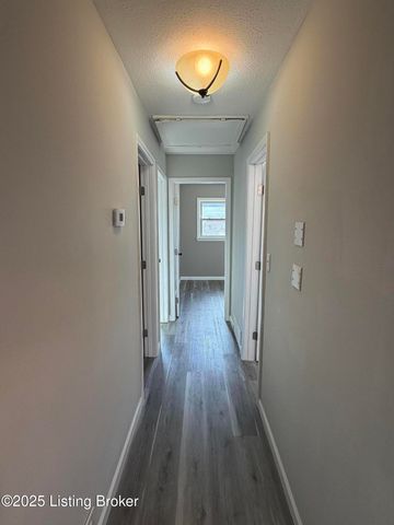 5414 Bungalow Dr, Louisville, KY 40258