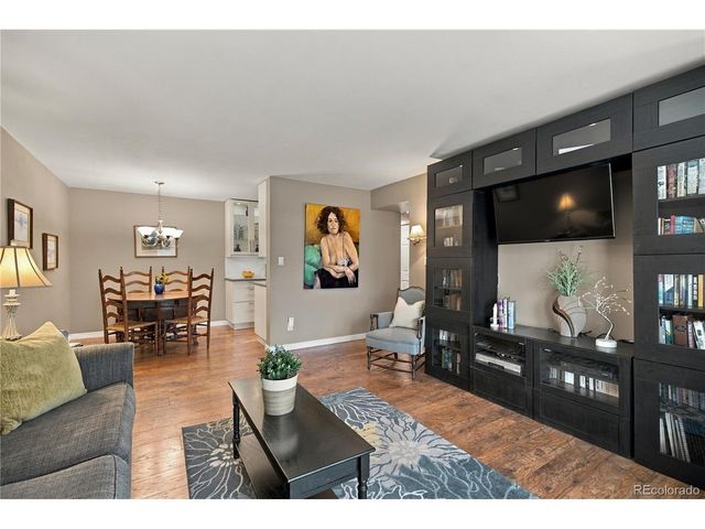 309 E Highline Cir 309-203, Centennial, CO 80122