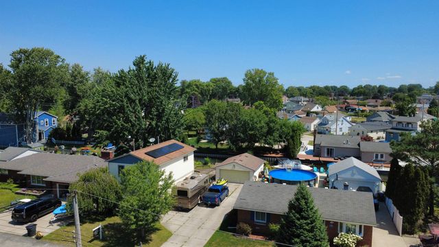 37886 Sunnybrook Street, Harrison Twp, MI 48045