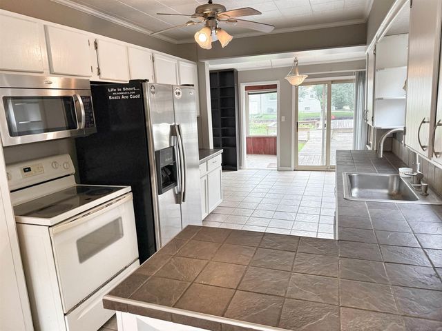 37886 Sunnybrook Street, Harrison Twp, MI 48045