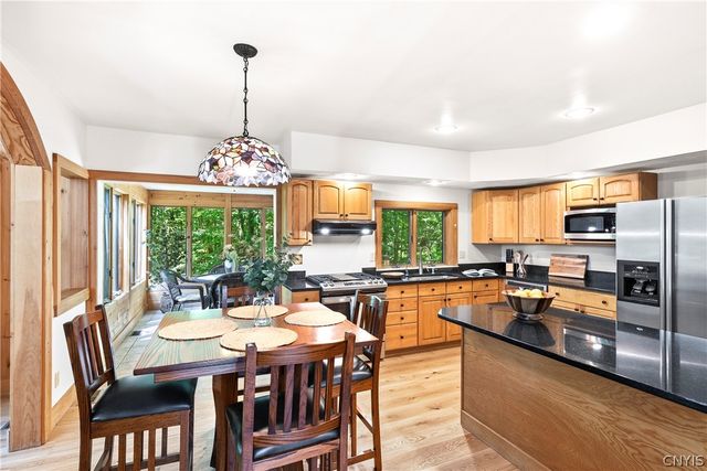 845 Winslip Circle, Spafford, NY 13152