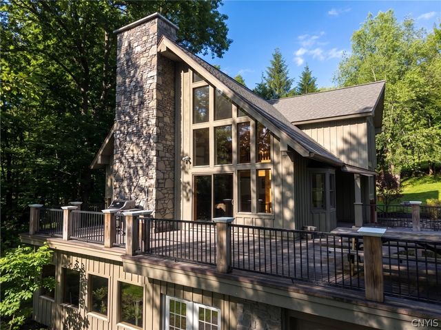 845 Winslip Circle, Spafford, NY 13152