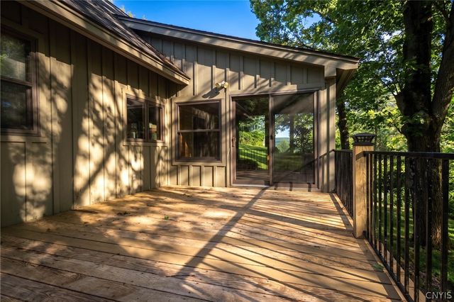 845 Winslip Circle, Spafford, NY 13152