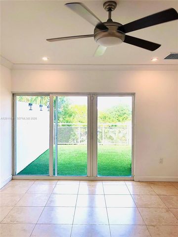 822 NE 19th Ave, Fort Lauderdale, FL 33304