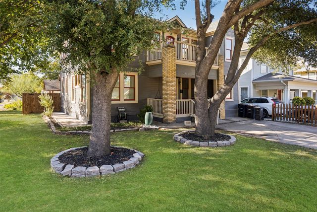 2110 Washington Avenue, Fort Worth, TX 76110