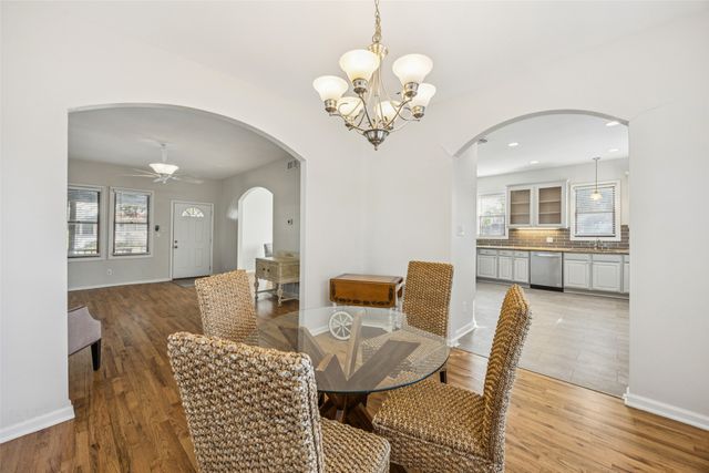 2110 Washington Avenue, Fort Worth, TX 76110