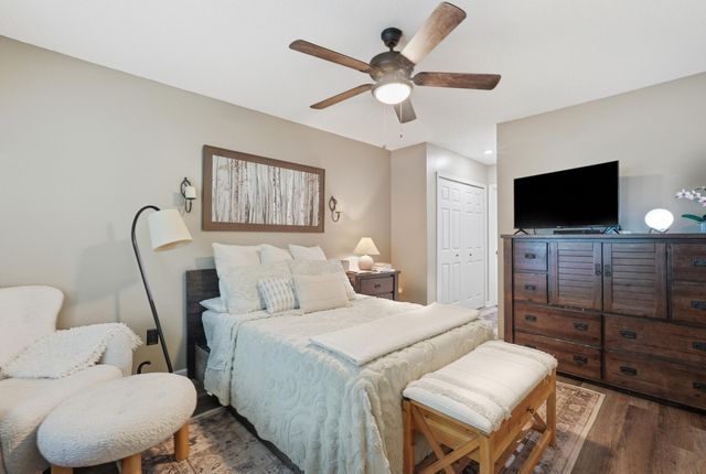 8089 Shadow Oak Drive, North Charleston, SC 29406