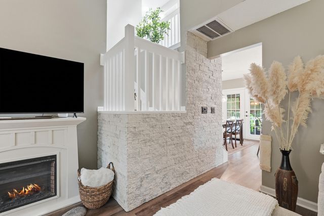 8089 Shadow Oak Drive, North Charleston, SC 29406
