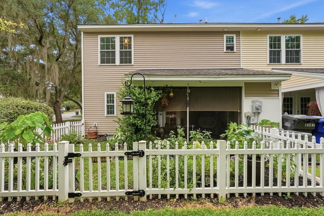 8089 Shadow Oak Drive, North Charleston, SC 29406