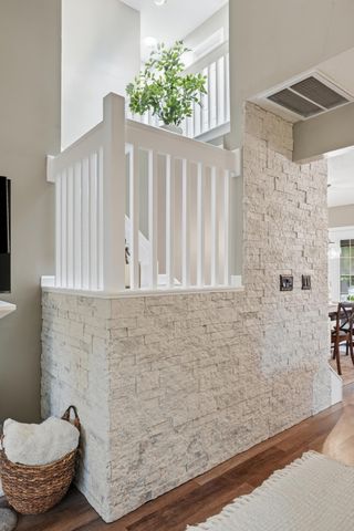 8089 Shadow Oak Drive, North Charleston, SC 29406