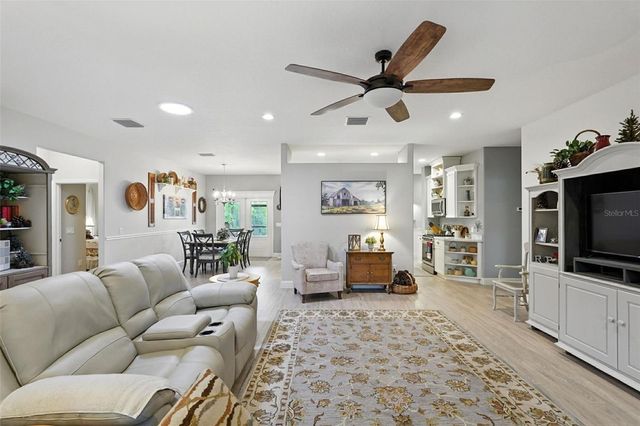 2238 COUNTY ROAD 243C, Wildwood, FL 34785