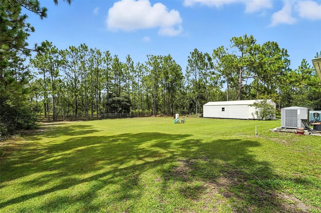 Image 38 of property listing at 2238 COUNTY ROAD 243C, Wildwood, FL 34785