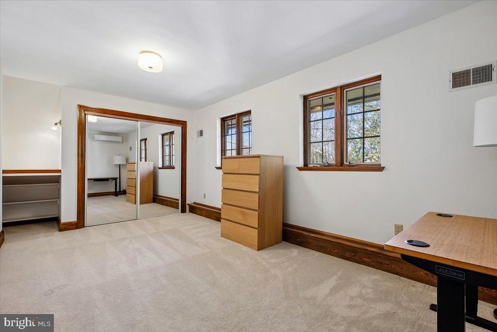 Image 30 of property listing at 6317 POE RD, Bethesda, MD 20817