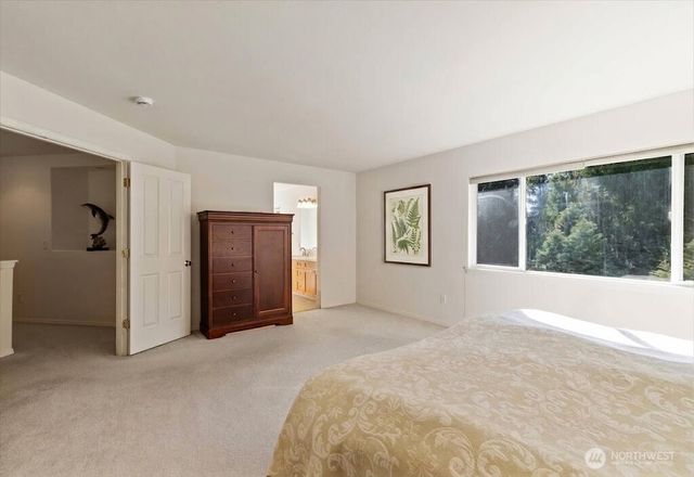 14239 229th Avenue NE, Woodinville, WA 98077