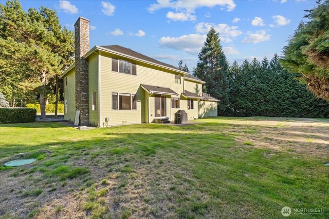 14239 229th Avenue NE, Woodinville, WA 98077