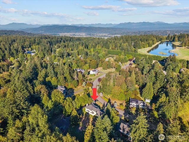 14239 229th Avenue NE, Woodinville, WA 98077